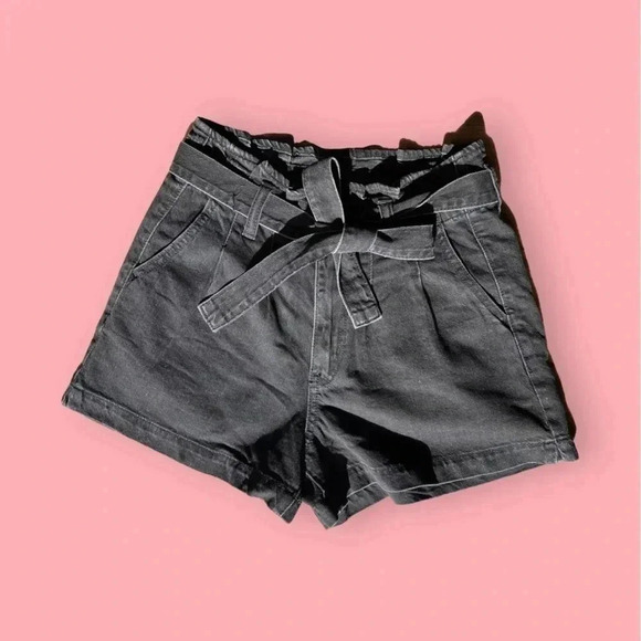 NWT AE Paperbag Denim Mom Short, high rise, Onyx Black, Size 0 - Picture 3 of 6